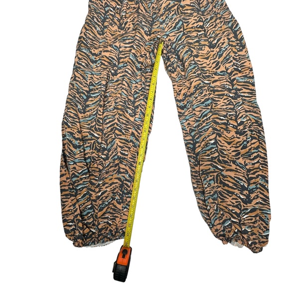 FLASH SALE NWOT Free People Movement Zephyr Patterned Parachute Balloon Pants s - Picture 9 of 14